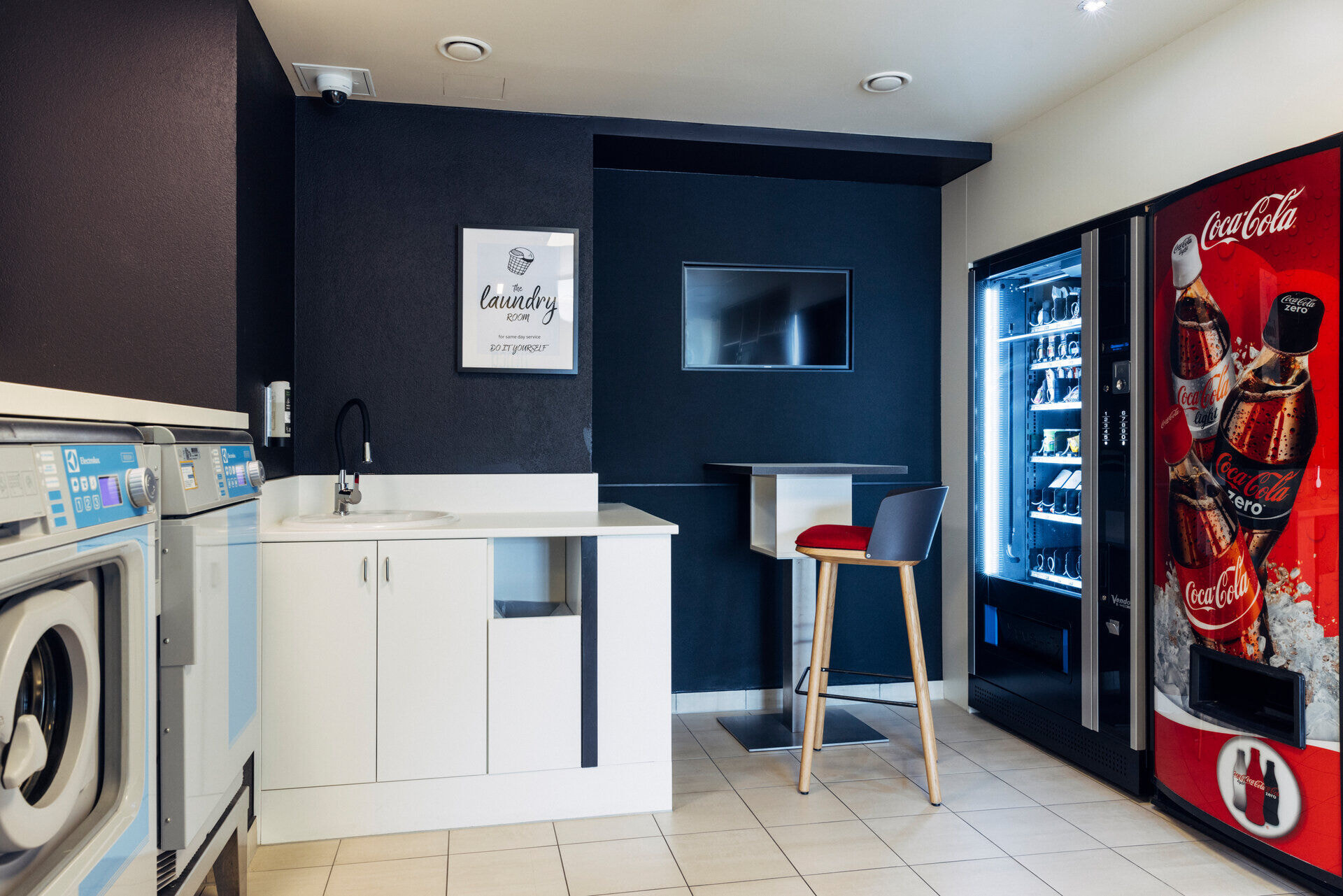 harryshome_23_linz_danielzangerl-_003