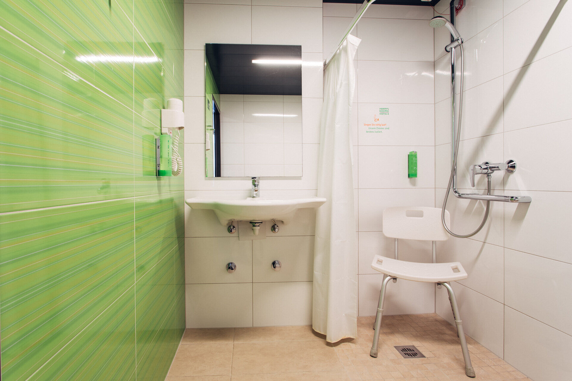 harryshome_dornbirn_19_ap_dz-141-von-275